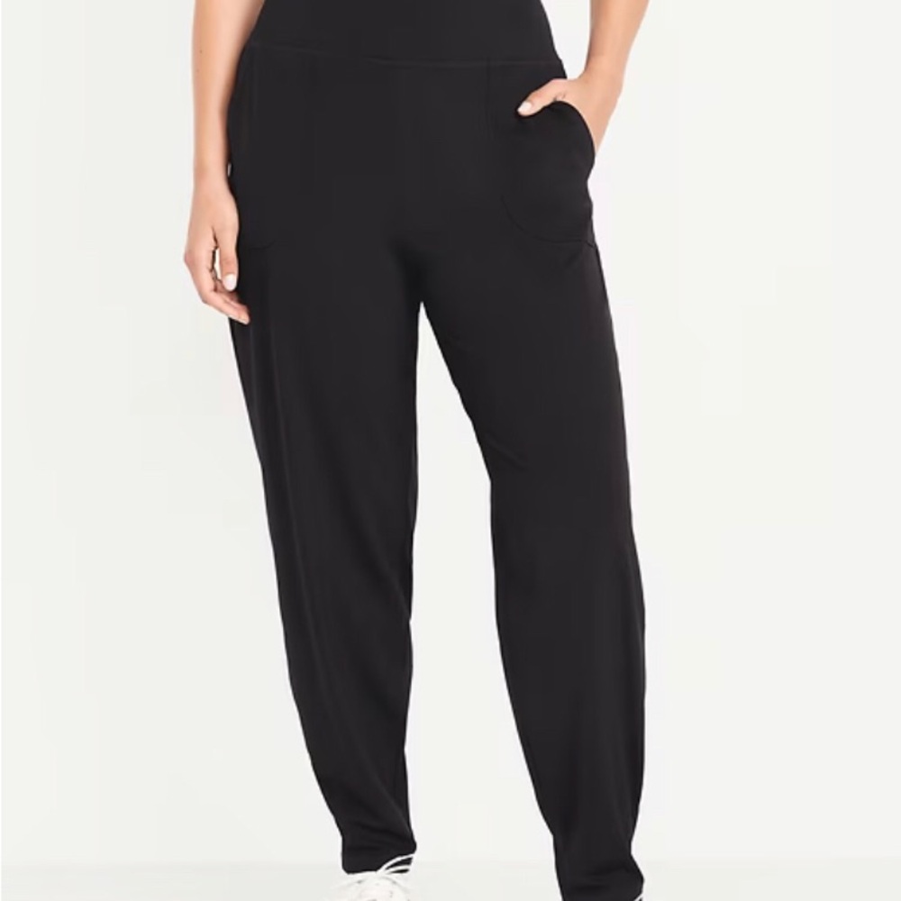 Old Navy Black High-Waisted StudioSmooth Jogger, M Tall